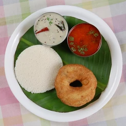 1 Idli 1 vada